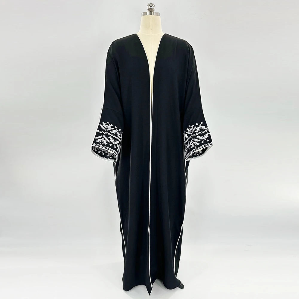 Fashion Classic Embroidered Abaya Hijab Dress Kimono Coat Outwear Women Long Sleeve Loose Arabic Muslim Dubai Moroccan Caftan Black Abaya Only One Size